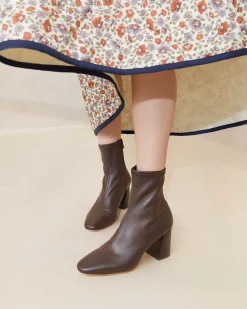 Discount Elise Black Stretch Bootie Boots