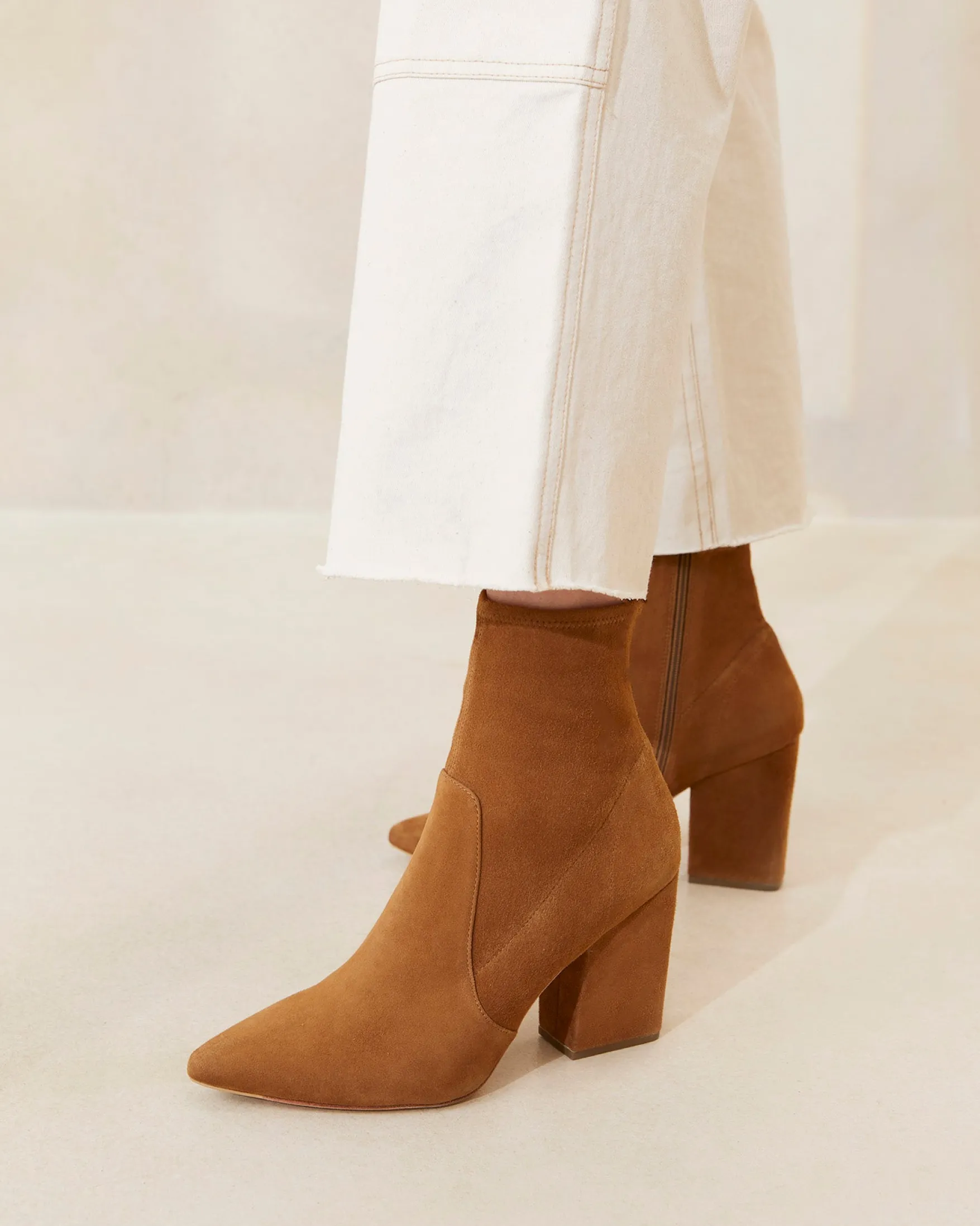 Online Isla Slim Ankle Bootie Boots